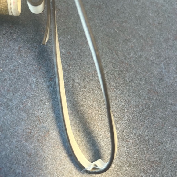 COACH CHELSEA HERITAGE STRIPE WRISTLET - Picture 11 of 11